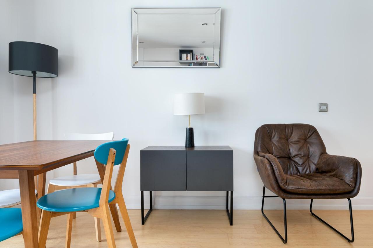 D8 - Canal View Apartment Londra Dış mekan fotoğraf