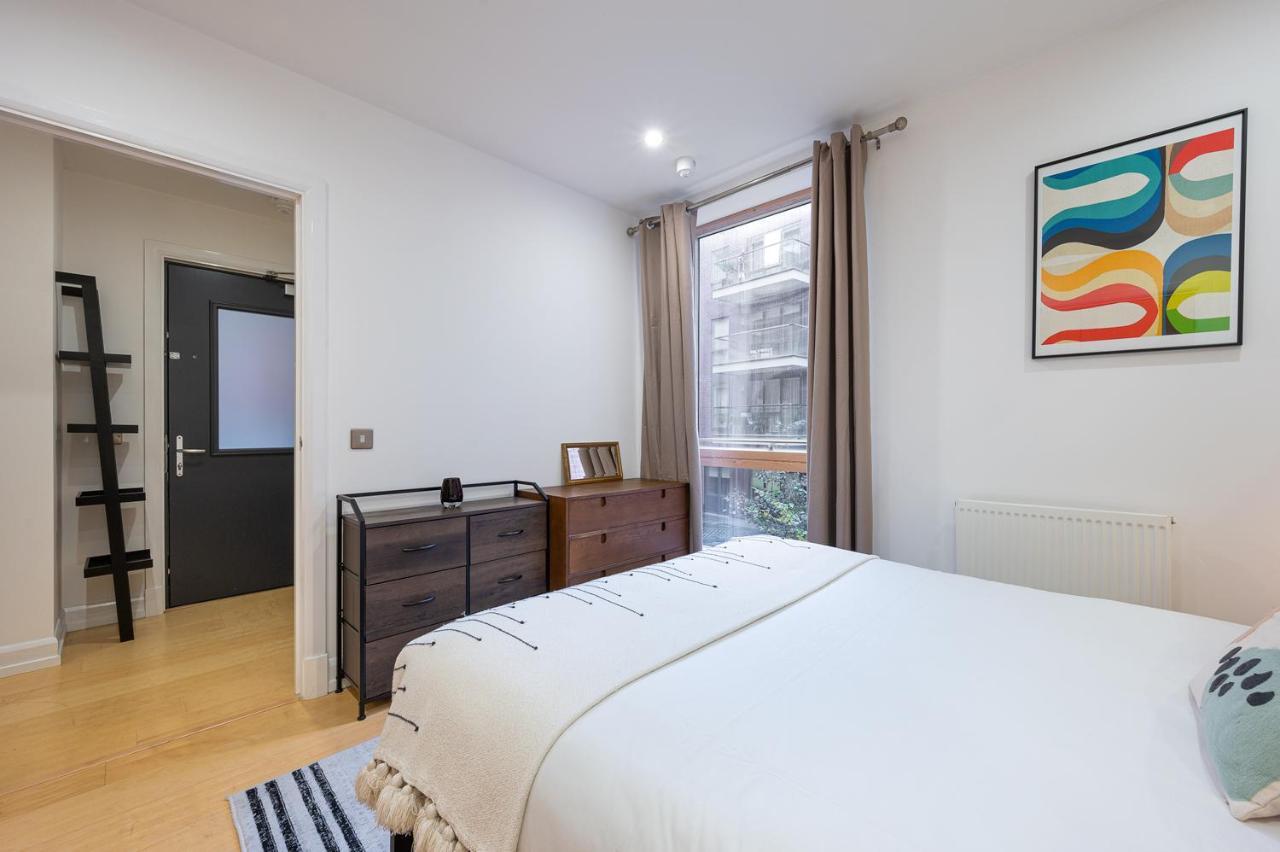 D8 - Canal View Apartment Londra Dış mekan fotoğraf